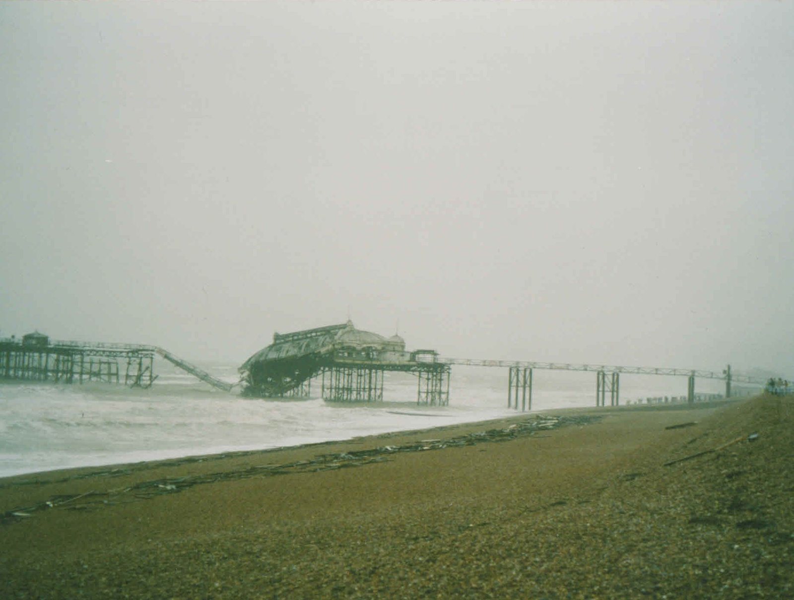 West Pier collapsed concert hall by EntropyReduction