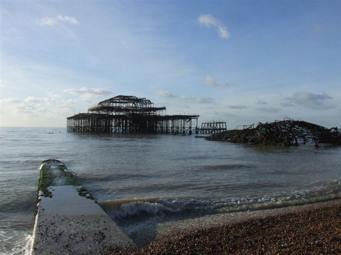 Brighton West Pier 20061210 a last portrait by Les Chatfield