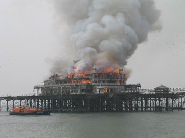 West Pier fire with boat 20030328 by Mark Harris