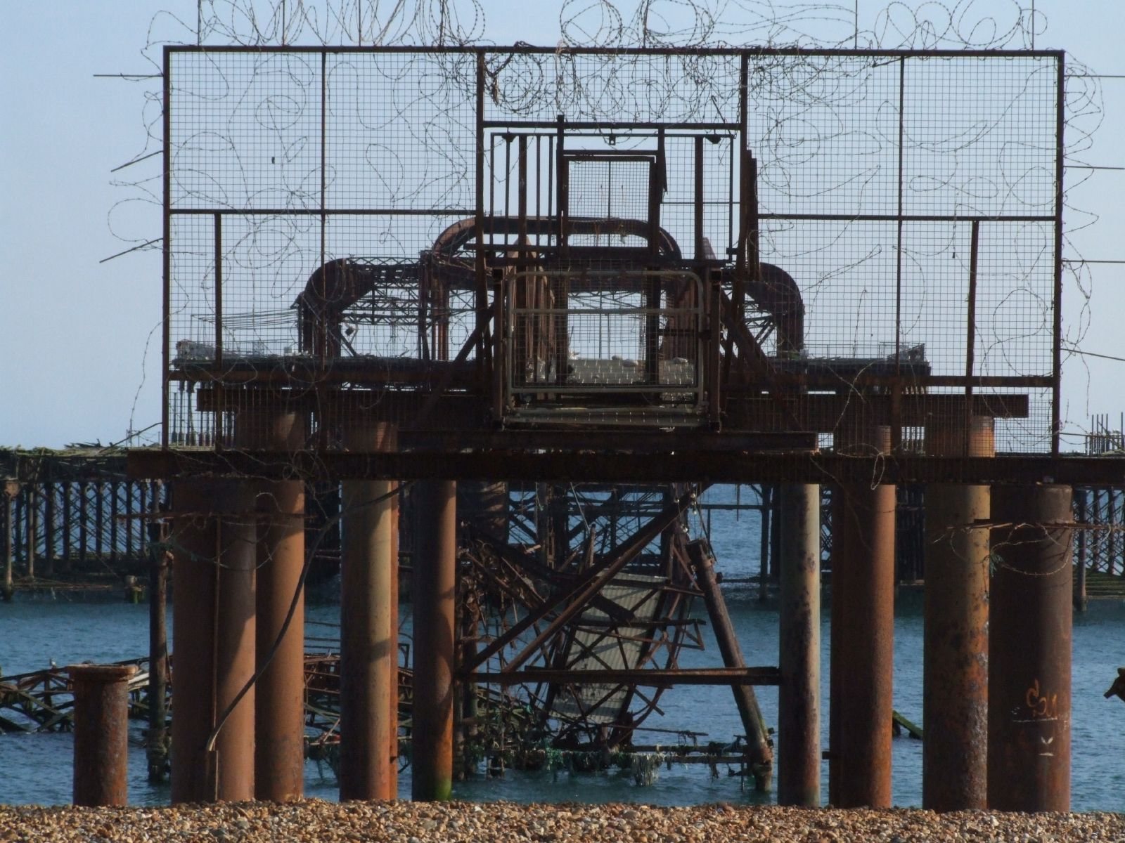 Brighton West Pier 20060605 by Les Chatfield