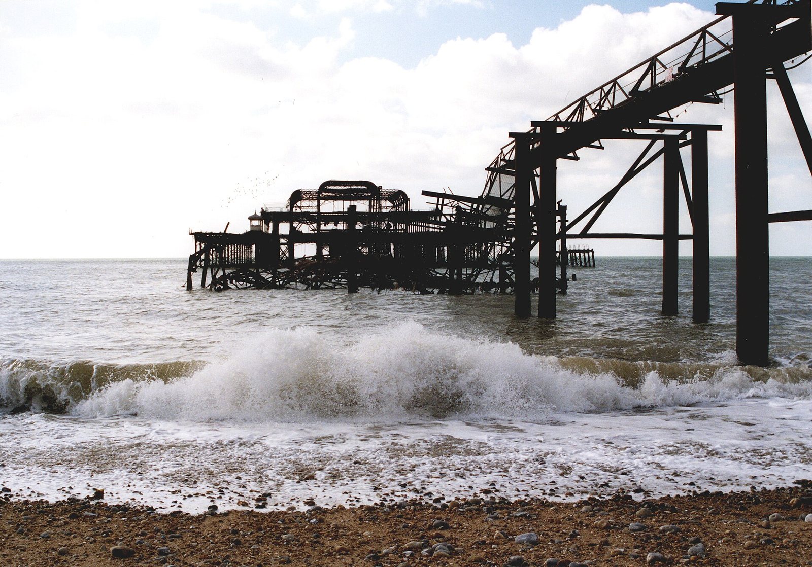 Brighton west pier by Kevin Walsh from Oxford, England