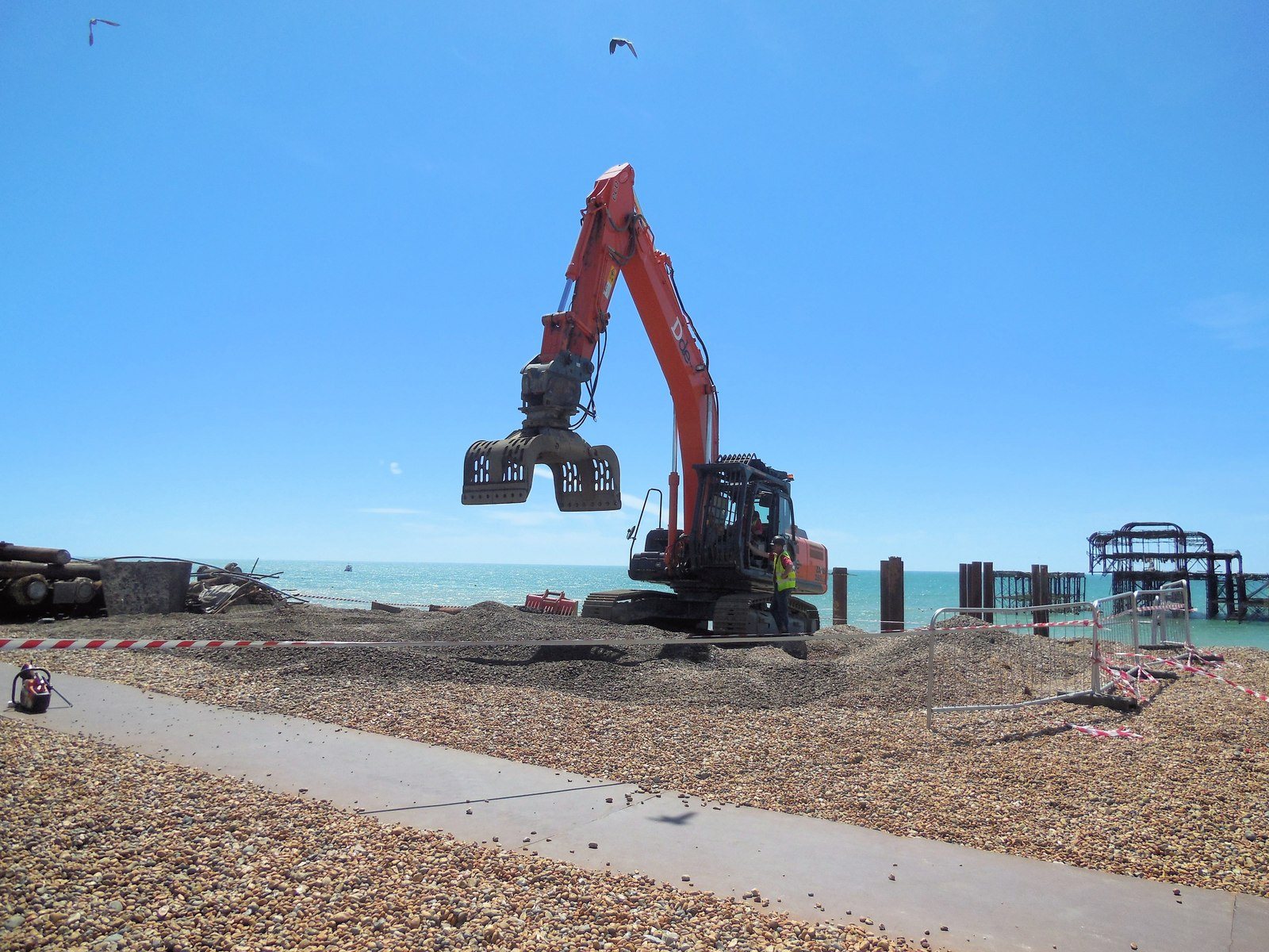 Columns being removed, West Pier - geograph.org.uk - 4016205 by Paul Gillett